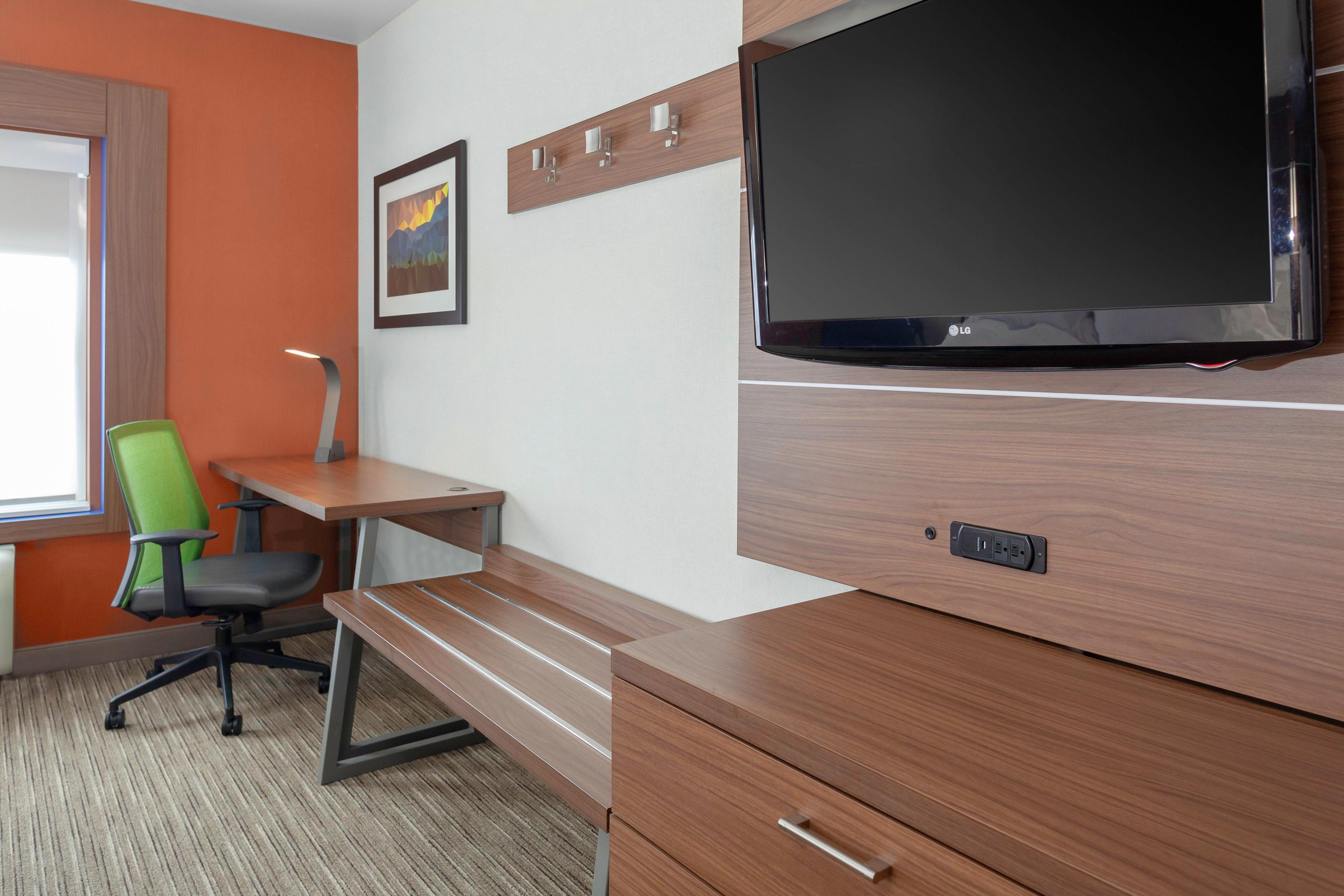 Holiday Inn Express Hotel & Suites Coeur D'Alene I-90 Exit 11 By Ihg Exterior photo