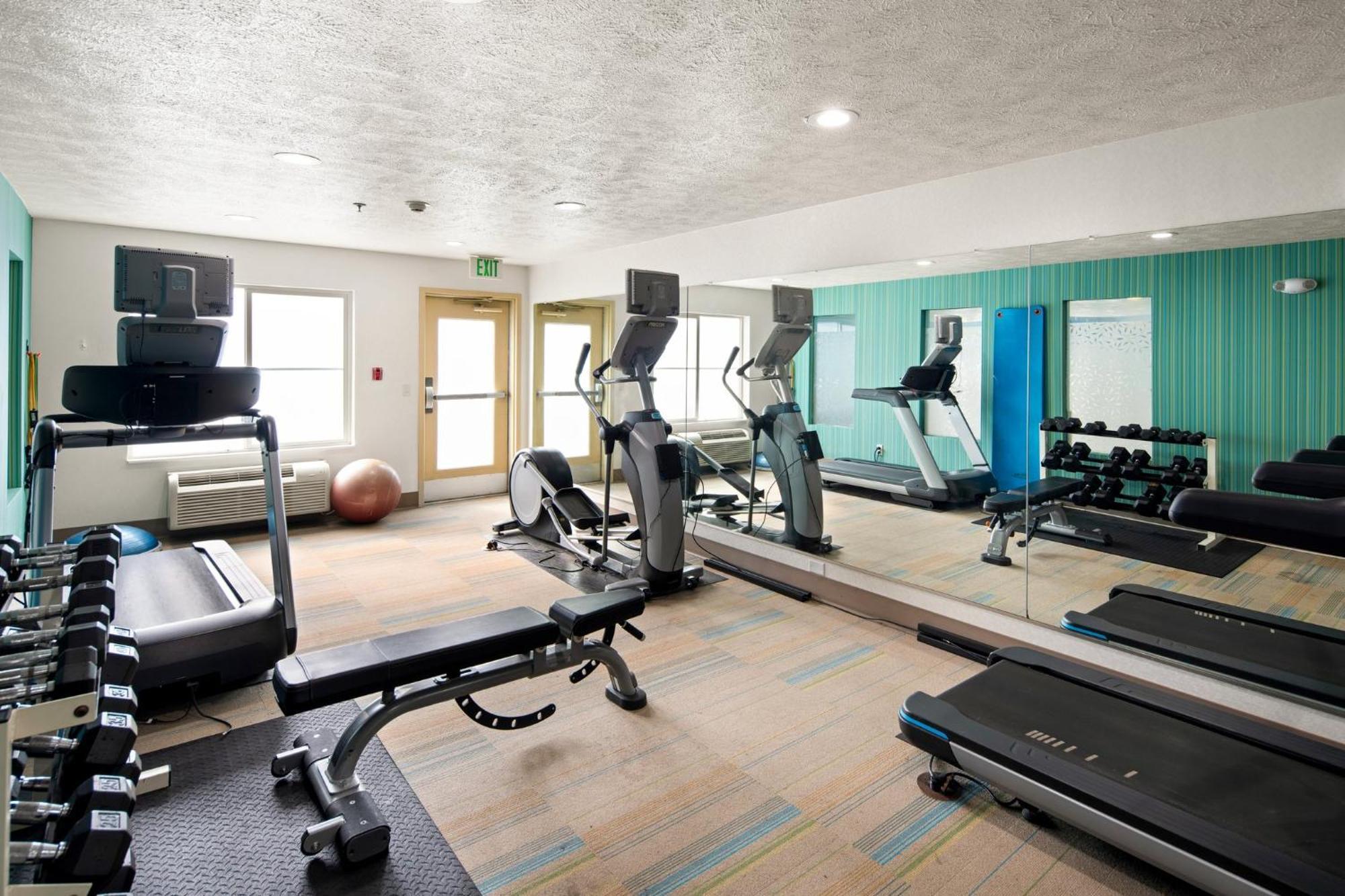 Holiday Inn Express Hotel & Suites Coeur D'Alene I-90 Exit 11 By Ihg Exterior photo