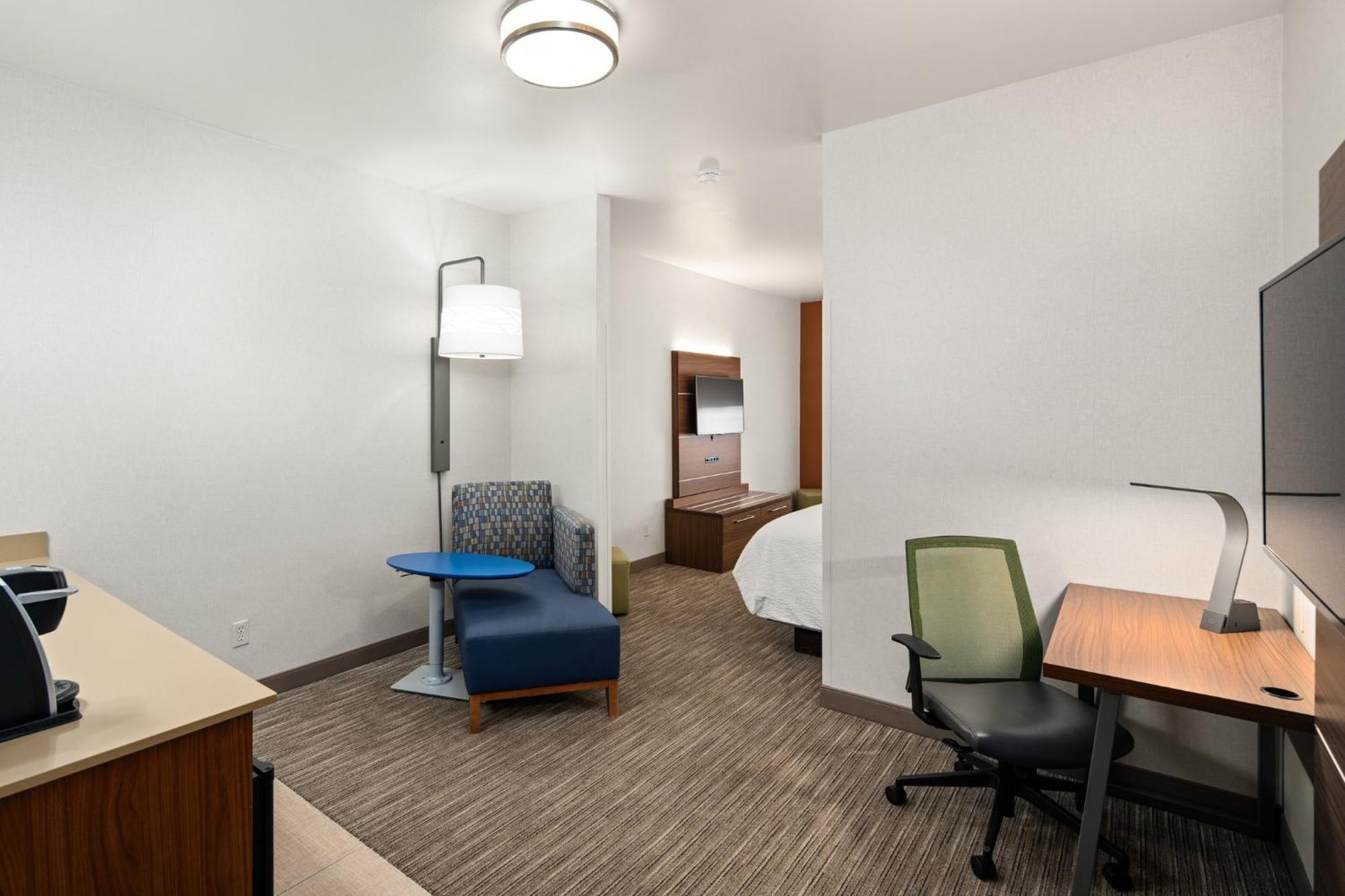 Holiday Inn Express Hotel & Suites Coeur D'Alene I-90 Exit 11 By Ihg Exterior photo