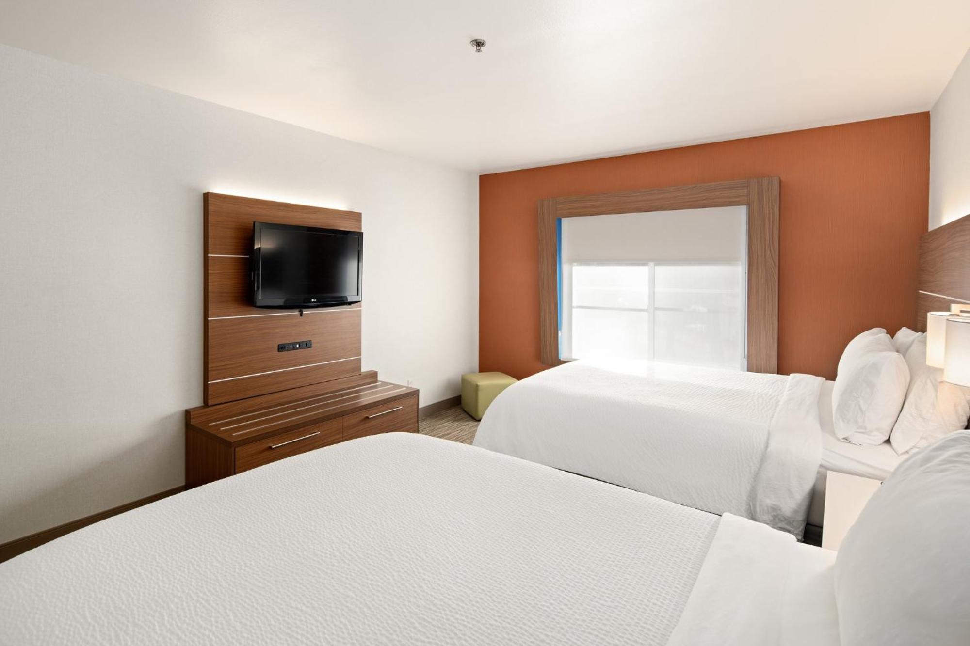 Holiday Inn Express Hotel & Suites Coeur D'Alene I-90 Exit 11 By Ihg Exterior photo