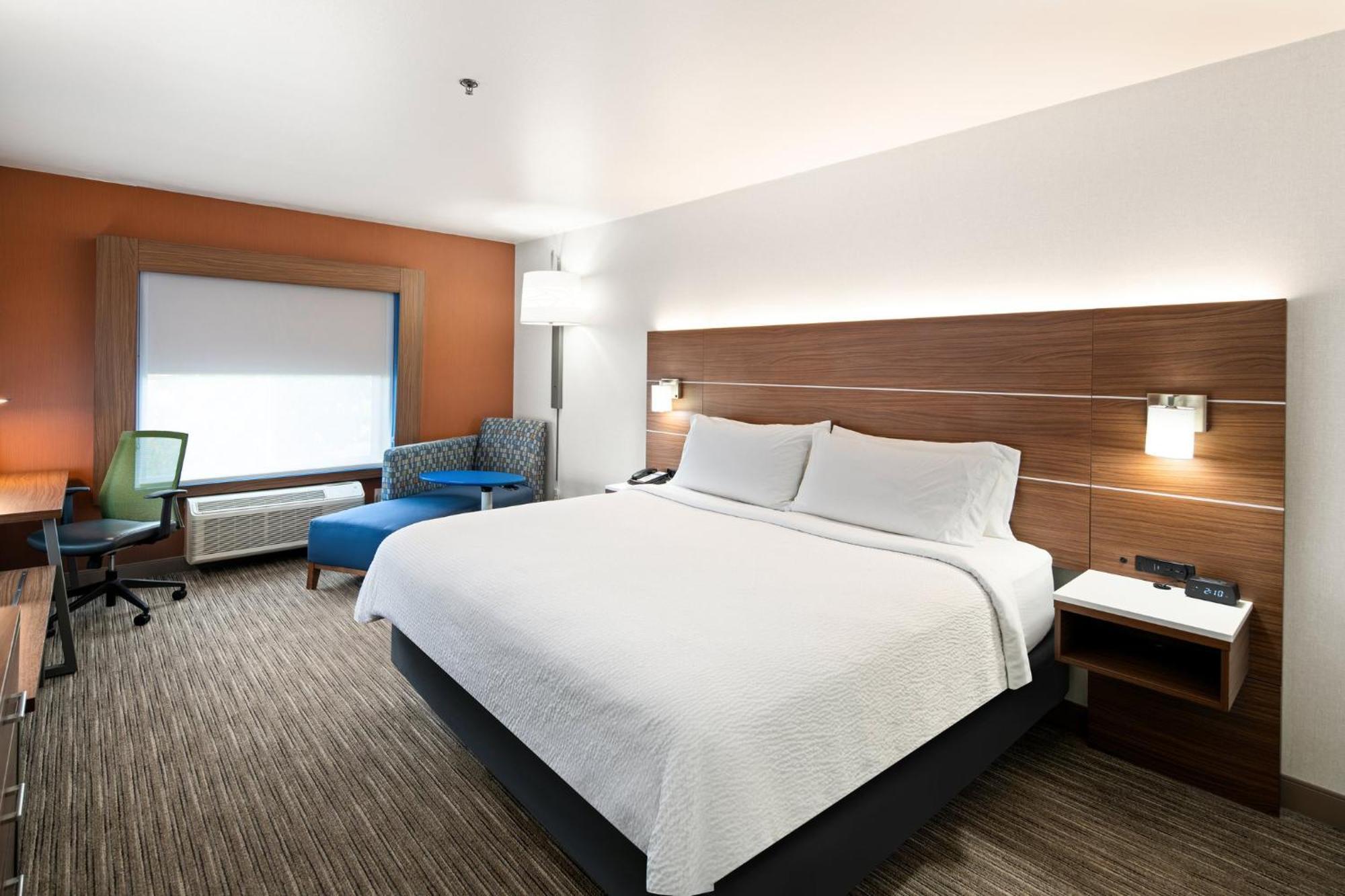 Holiday Inn Express Hotel & Suites Coeur D'Alene I-90 Exit 11 By Ihg Exterior photo