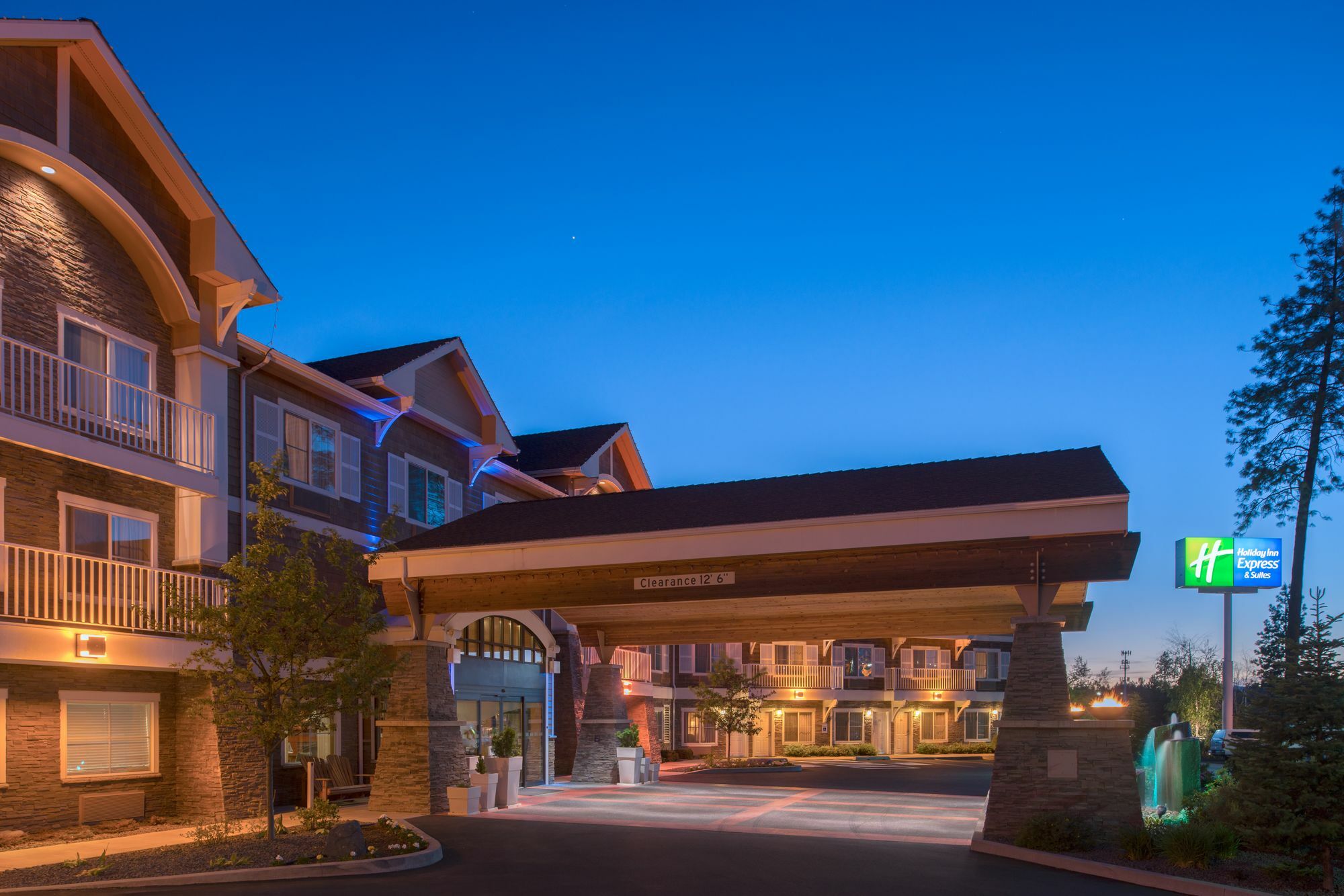 Holiday Inn Express Hotel & Suites Coeur D'Alene I-90 Exit 11 By Ihg Exterior photo