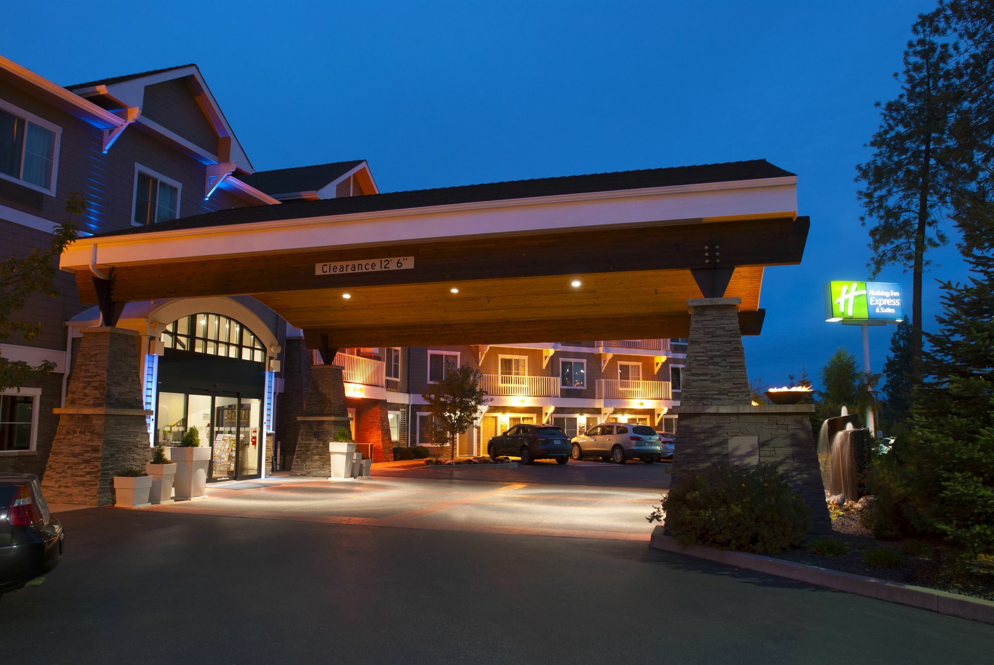 Holiday Inn Express Hotel & Suites Coeur D'Alene I-90 Exit 11 By Ihg Exterior photo